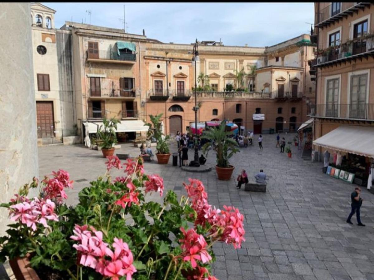 Corte Sant'Anna Apartment Palermo Exterior photo